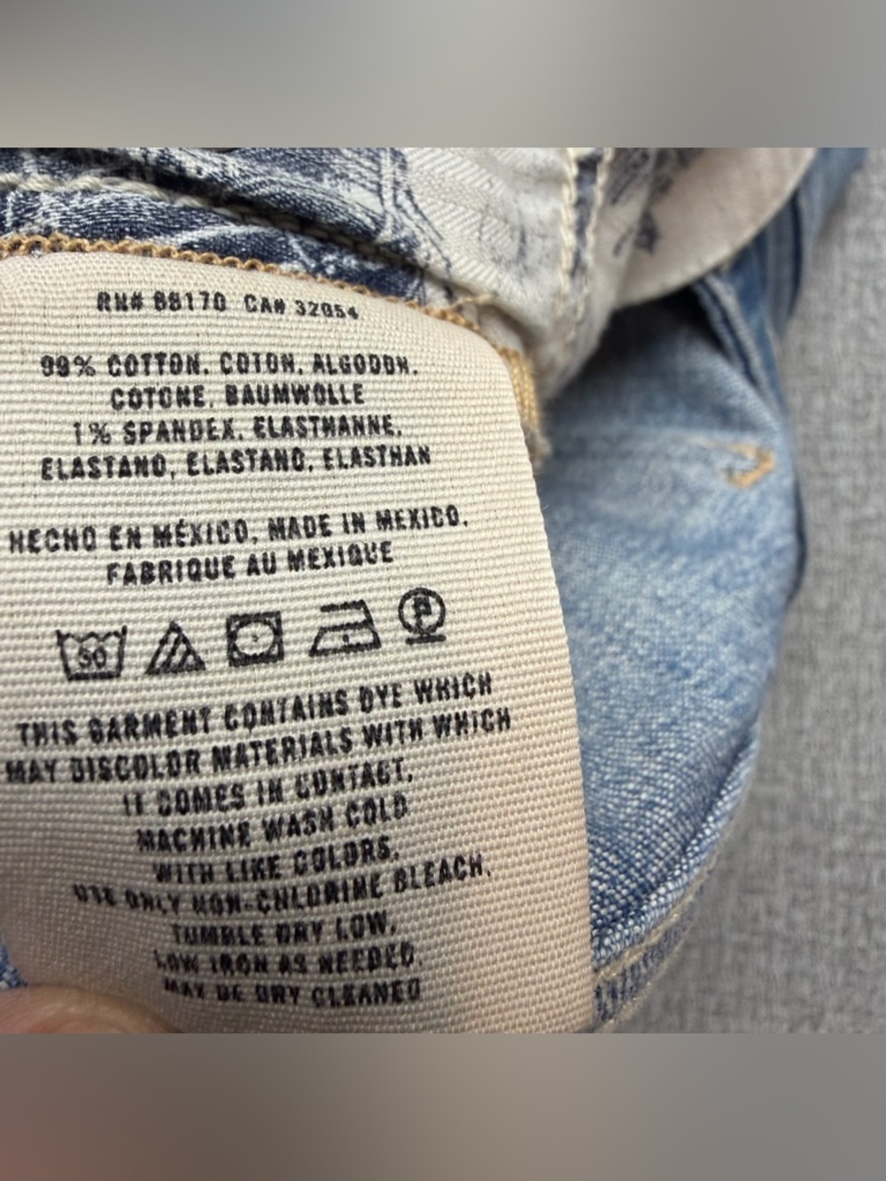 Anthropologie Pilcro & the Letterpress Distressed Denim Shorts Size 24 - Picture 8 of 12